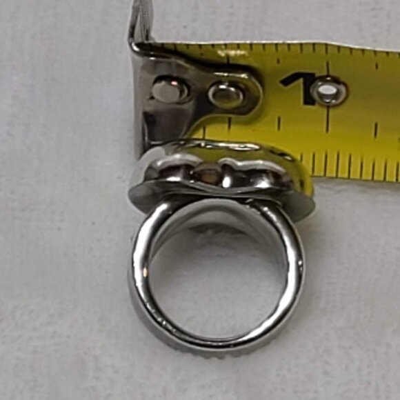 Vintage Puffy Chunky Heart Ring Silver Plastic Toy Jewelry - Picture 8 of 8